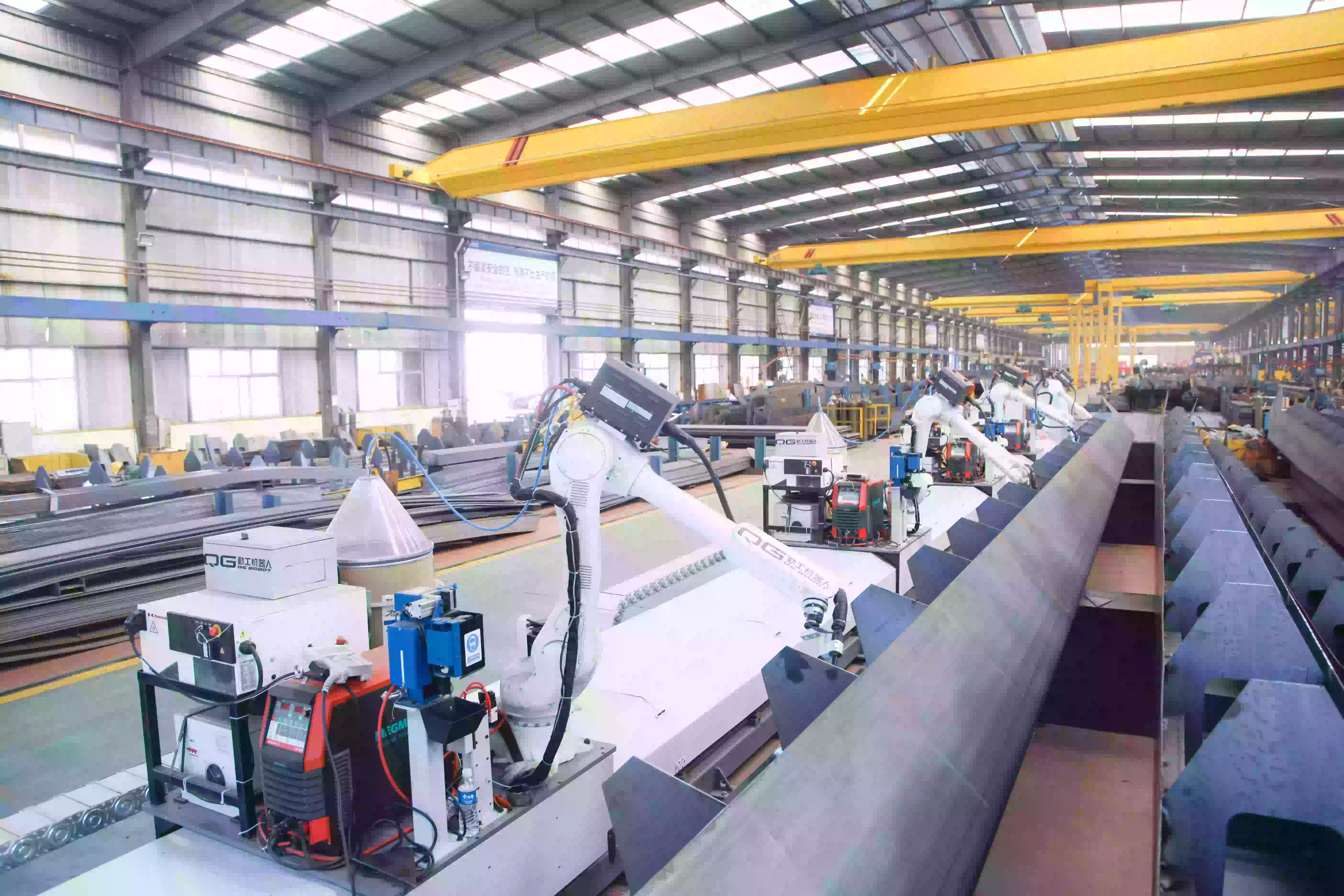Robotic Welding Workstation for Inner Seam of Single Girder Main Girder