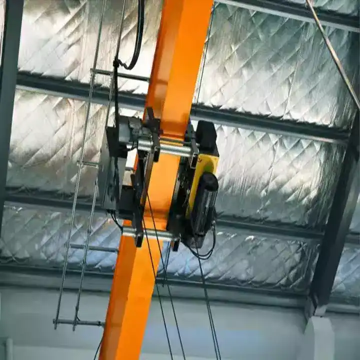 High-performance single girder EOT crane with remote control